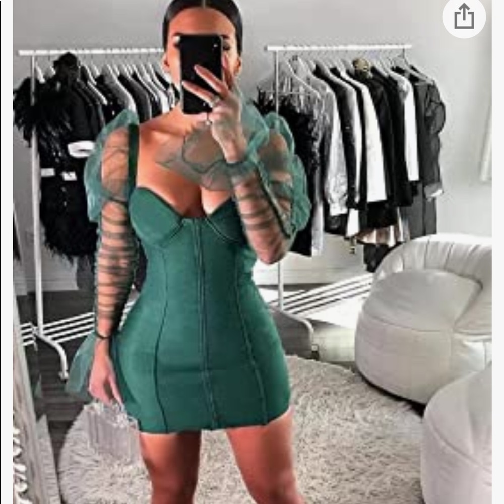 Green Sheer Mesh Sleeve party dress